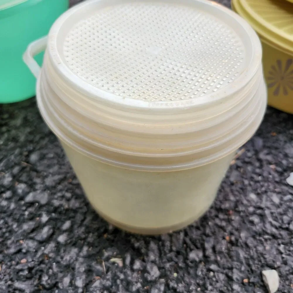 Vintage Tupperware Collection Crisp It , Servalier And Triple Sifter